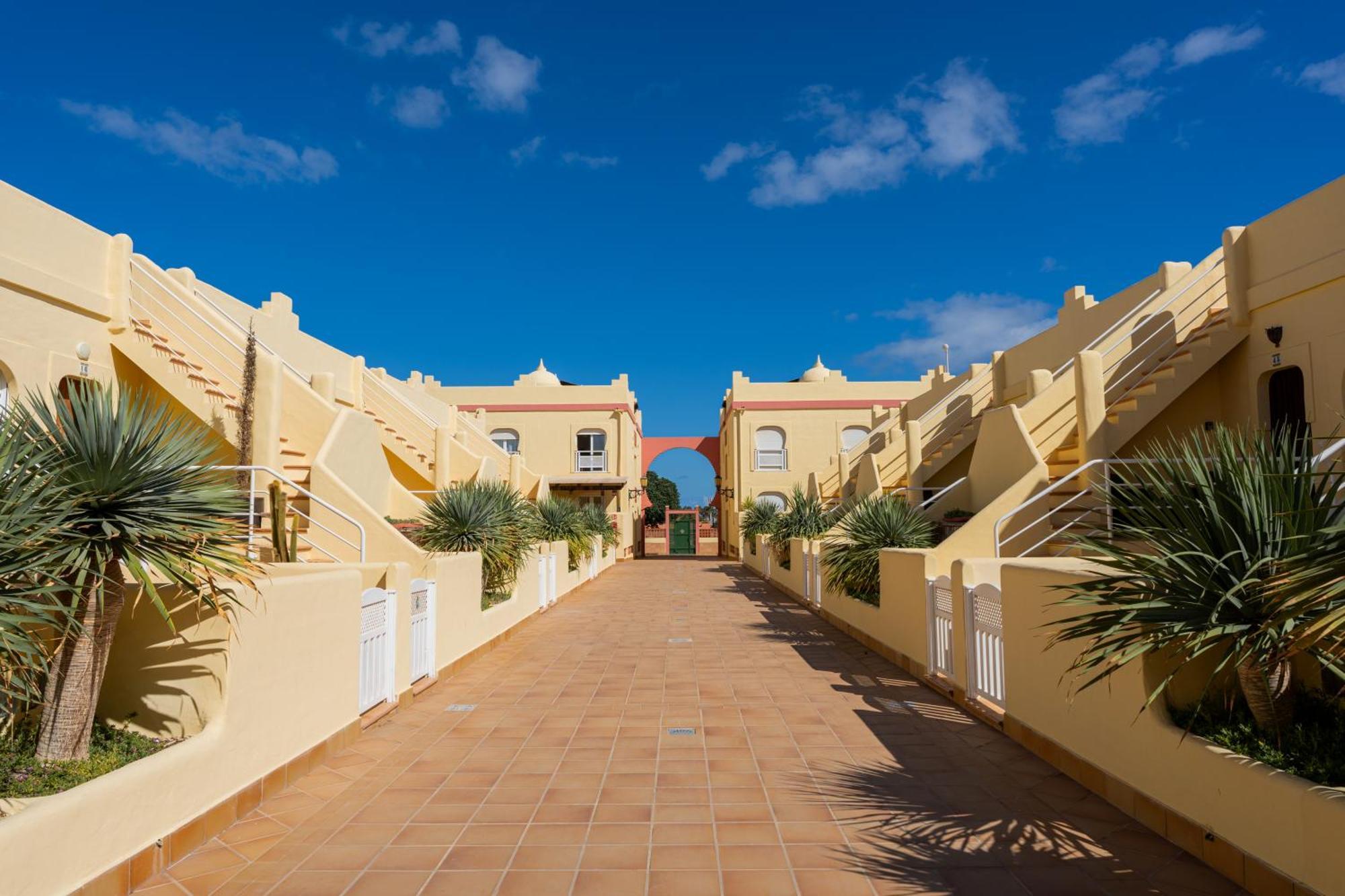 Villas y Apartamentos El Sultan Corralejo Exterior foto
